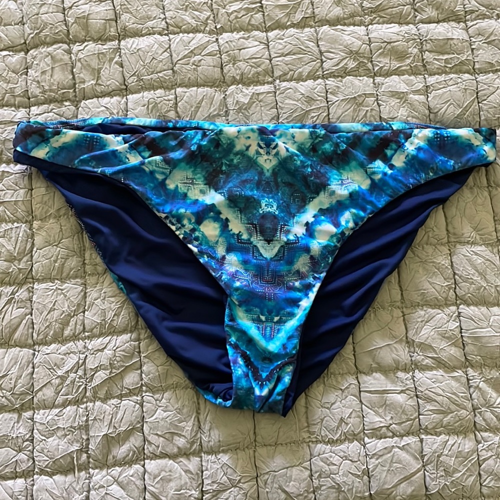 Lucky Brand swimsuit bottoms